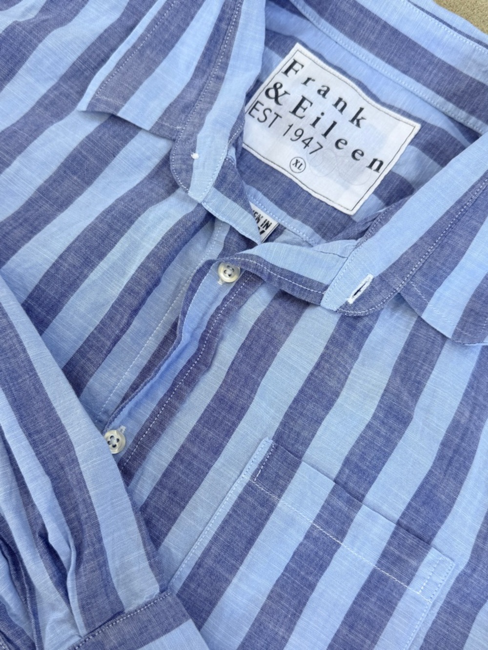 Frank & Eileen Relaxed Button Up Shirt Blue Stripes XL Cotton